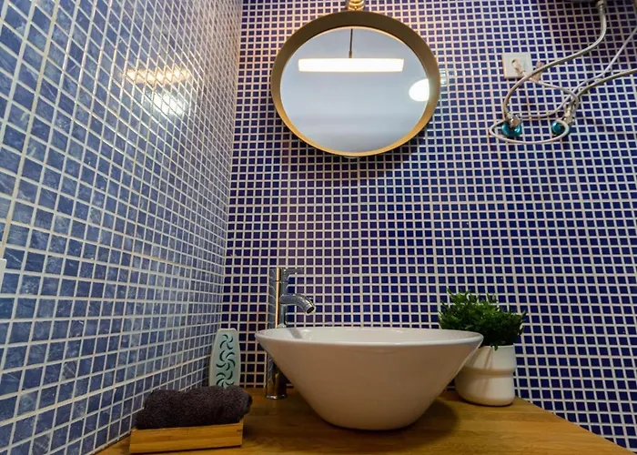 Lighthouse Friendly * Πλάγια ντελ Ινγκλές